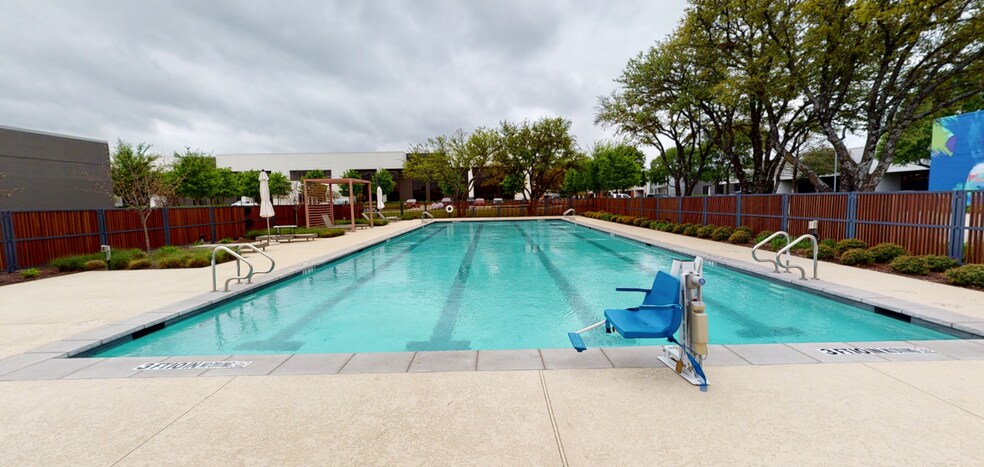 More Photos Of 6600 Chase Oaks Blvd, Plano Unknown For Lease