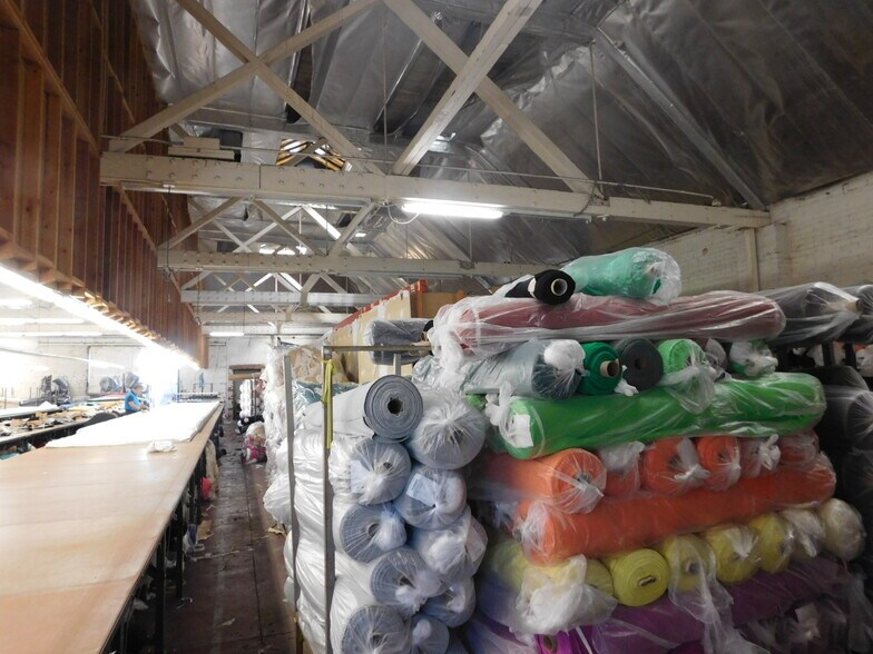 More Photos Of 777 Stanford Ave, Los Angeles Warehouse For Lease