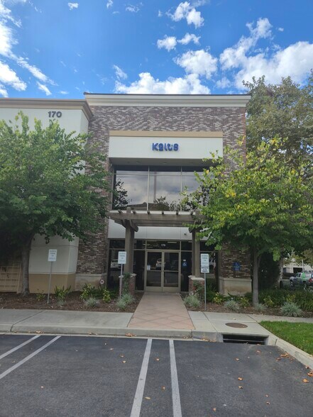 More Photos Of 170 E Arrow Hwy, San Dimas Office For Sale