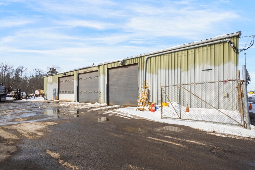 More Photos Of 1877 Fall River Ave, Seekonk Warehouse For Sale