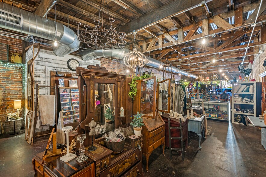 More Photos Of 119 S 3rd St, Smithfield Storefront For Sale