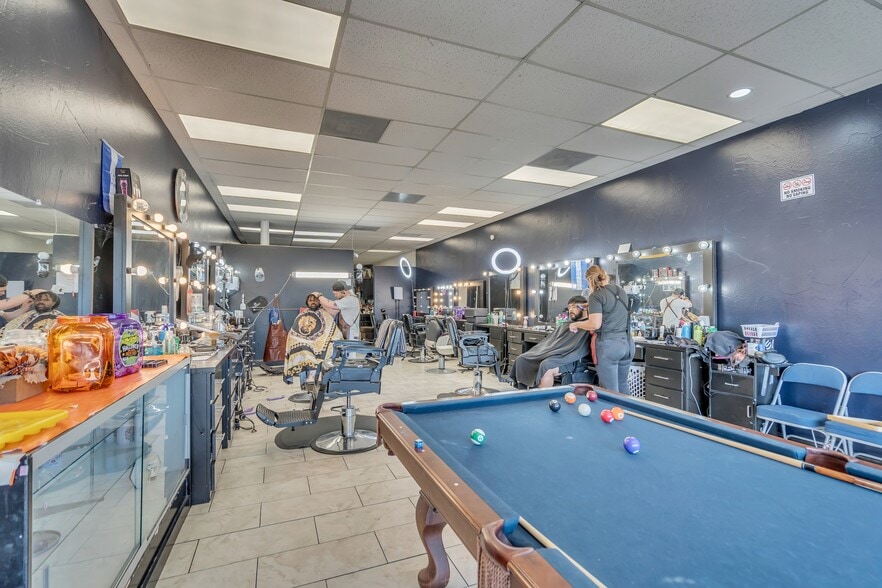 More Photos Of , Sherman General Retail For Sale