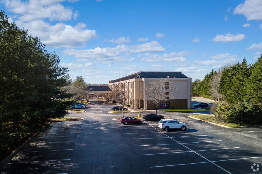 More Photos Of 15202 Major Lansdale Blvd, Bowie Hotel For Sale