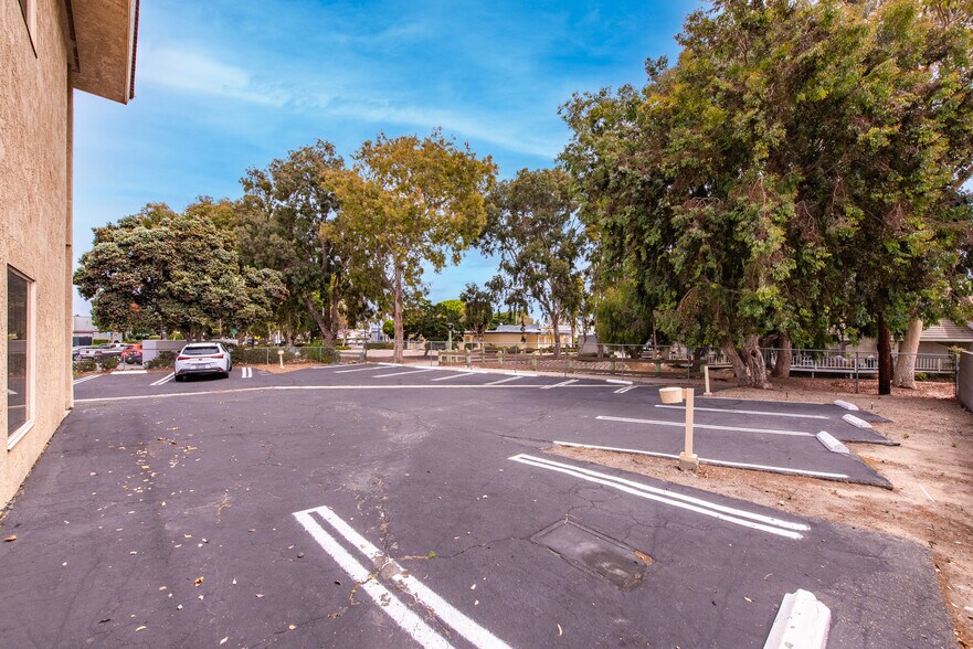 More Photos Of 720 N Ventura Rd, Port Hueneme Office Residential For Sale