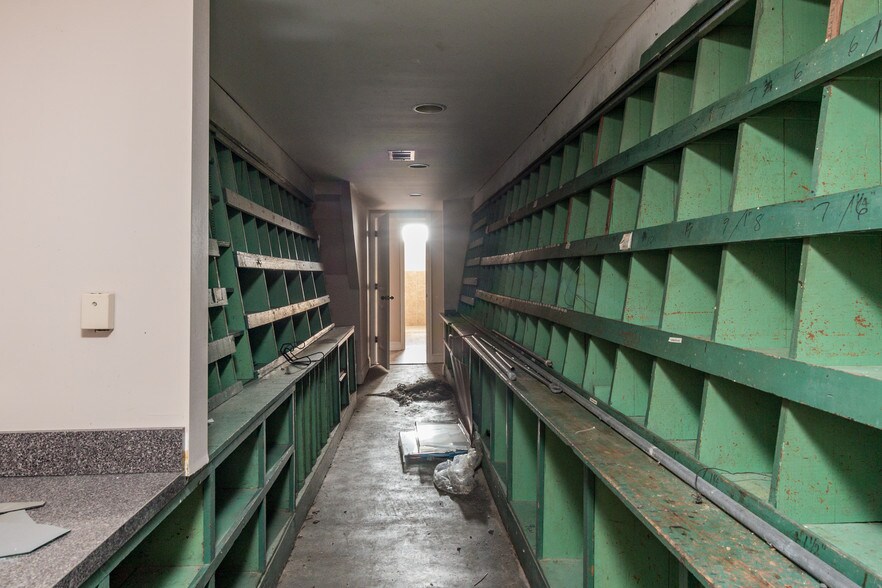 More Photos Of 102 S Main St, Wetumpka Storefront Retail Residential For Sale