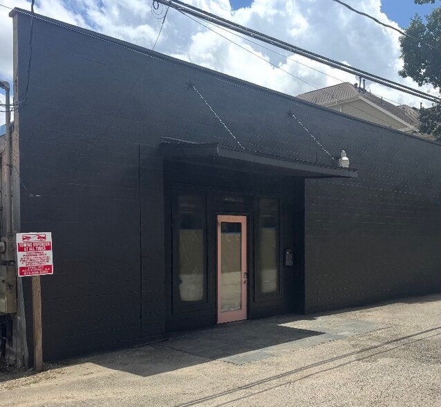 Primary Photo Of 1120 W 15th 1/2 St, Houston Loft Creative Space For Lease