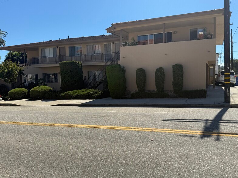 More Photos Of 1321 W 9th St, San Pedro Apartments For Sale