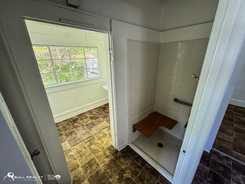 More Photos Of 336 Highway 9 S, Dawsonville Office Residential For Sale