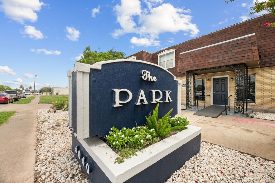 More Photos Of 4040 Schanen Blvd, Corpus Christi Apartments For Sale