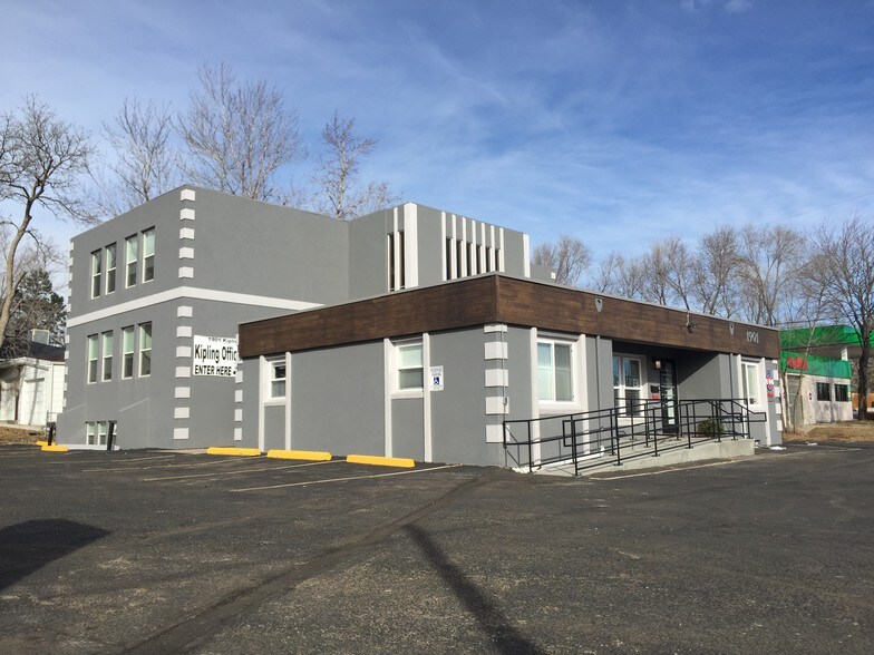More Photos Of 1901 Kipling St, Lakewood Office For Sale