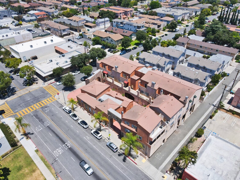 More Photos Of 308 S 1st Ave, Arcadia Apartments For Sale