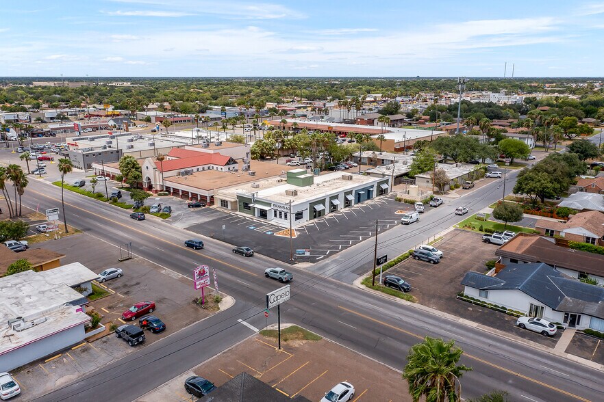 More Photos Of 804 Pecan Blvd, McAllen Coworking Space