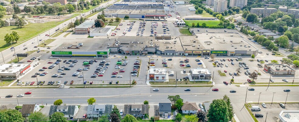 More Photos Of 1299 Oxford St E, London General Retail For Sale