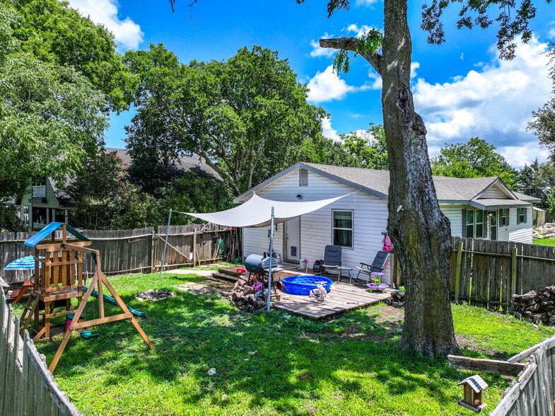More Photos Of 400 C B Davidson, Fate Office Residential For Sale