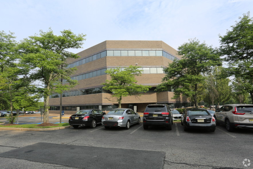 More Photos Of 3 Adp Blvd, Roseland Office Residential For Sale
