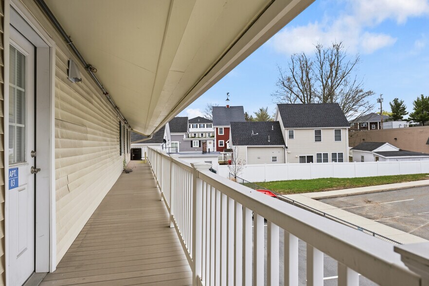 More Photos Of 47 Chelmsford St, Chelmsford Storefront Retail Residential For Sale