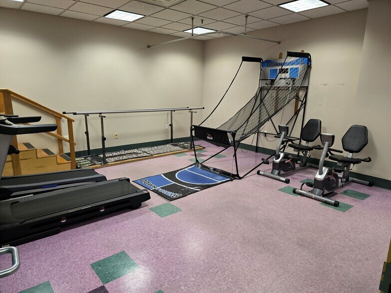 More Photos Of 6202 16th Ave, Brooklyn Rehabilitation Center For Lease
