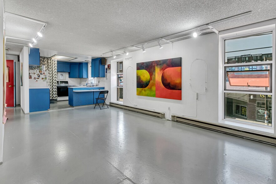 More Photos Of 1420 Broadway, Seattle Warehouse For Sale