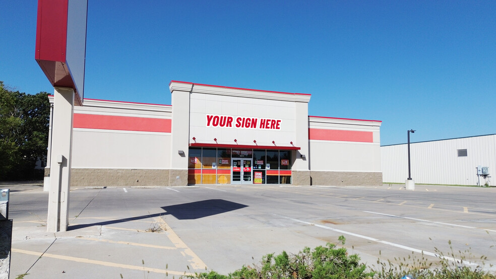 Primary Photo Of 1755 S Webb Rd, Wichita Storefront For Lease