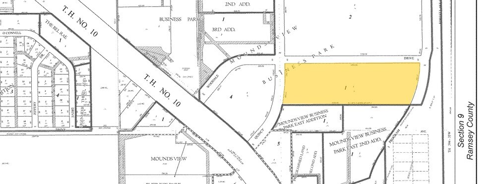 More Photos Of 2100 Woodale Ave, Mounds View Manufacturing For Lease