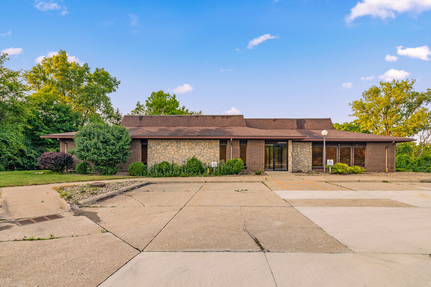 Primary Photo Of 370 Cline Ave, Mansfield Office Residential For Sale