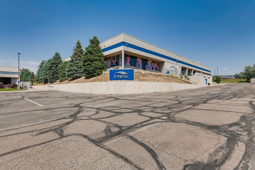More Photos Of 7070 S Tucson Way, Englewood Flex For Lease