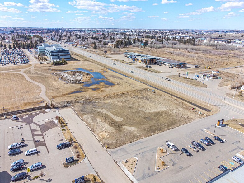 More Photos Of 4295 44 St, Lloydminster Land For Sale