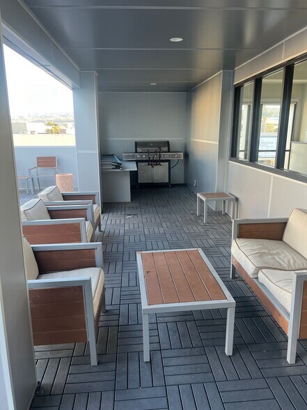 More Photos Of 22750 Hawthorne Blvd, Torrance Unknown For Lease