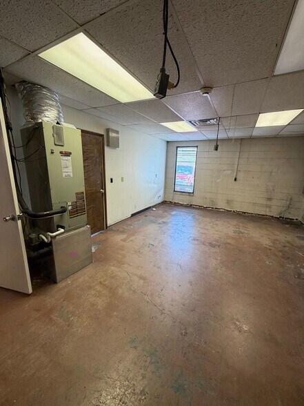 More Photos Of 725 S Church St, Murfreesboro Loft Creative Space For Sale