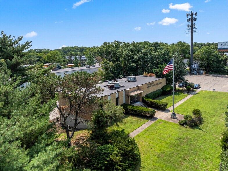 More Photos Of 160 Tices Ln, East Brunswick Office For Sale