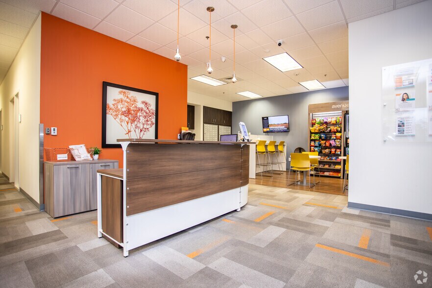 More Photos Of 10926 David Taylor Dr, Charlotte Coworking Space