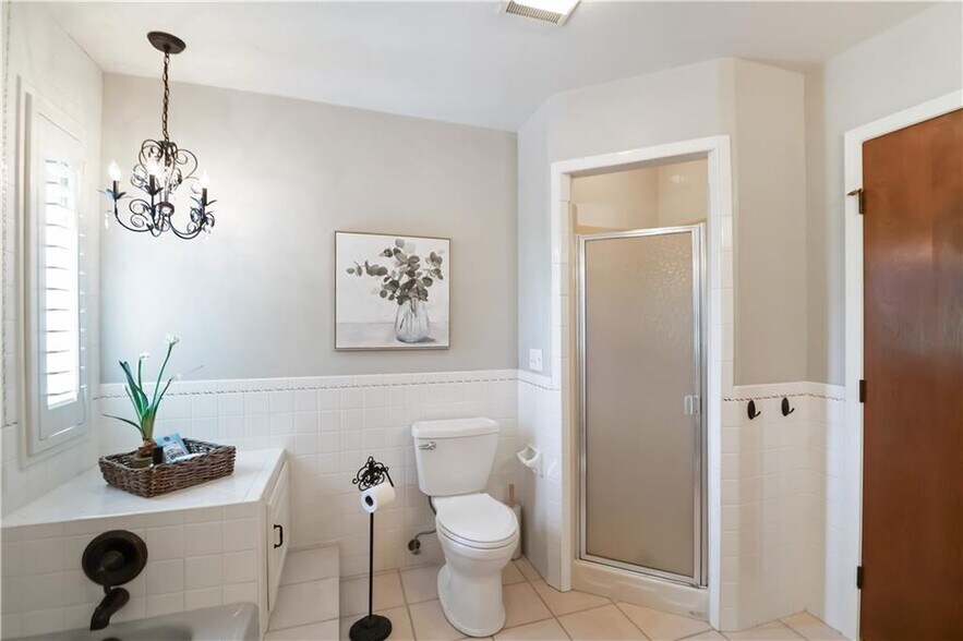 More Photos Of 5039 Primrose Rd, Springdale Specialty For Sale