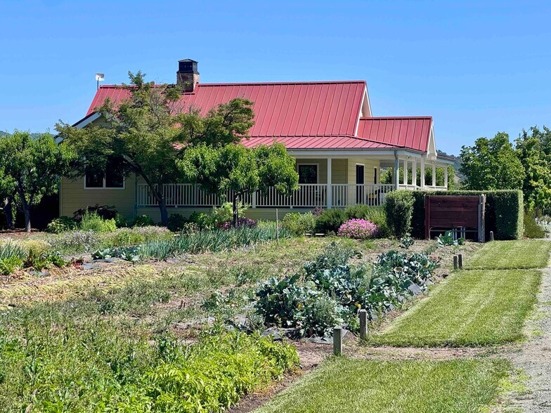 More Photos Of 1555 Skellinger Ln, Napa Coworking Space