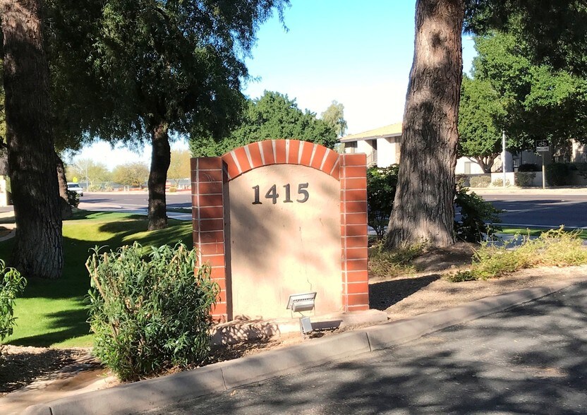 More Photos Of 1415 E Guadalupe Rd, Tempe Office For Sale