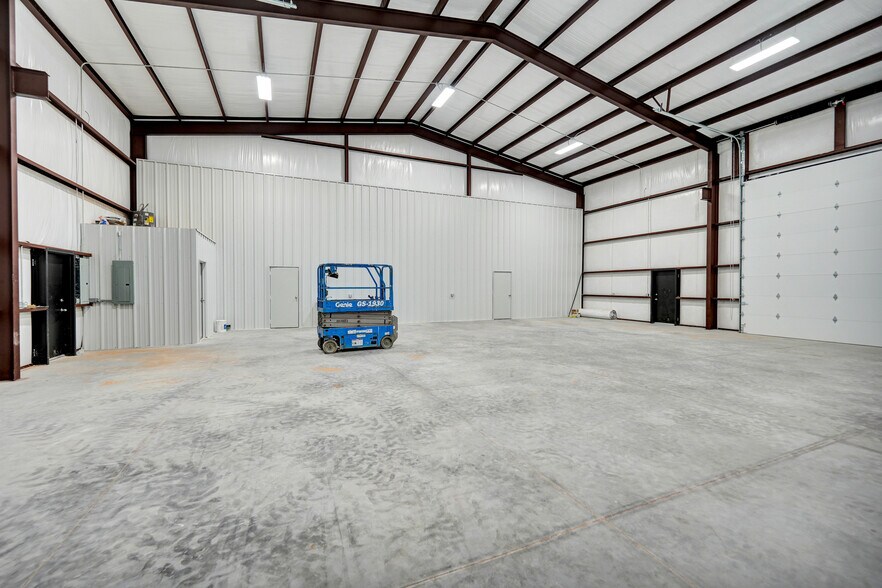 More Photos Of 14100 Farm to Market 307 A, Midland Service For Sale