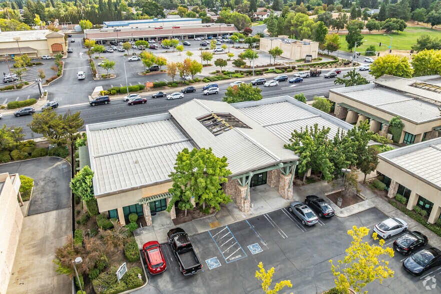 More Photos Of 1082 Sunrise Ave, Roseville Office For Lease