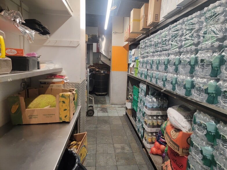 More Photos Of 1-3 University Pl, New York Apartments For Lease