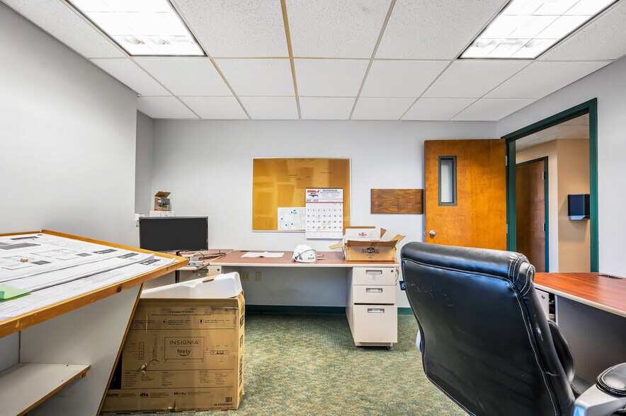 More Photos Of 373 High St, Wilkes Barre Manufacturing For Lease