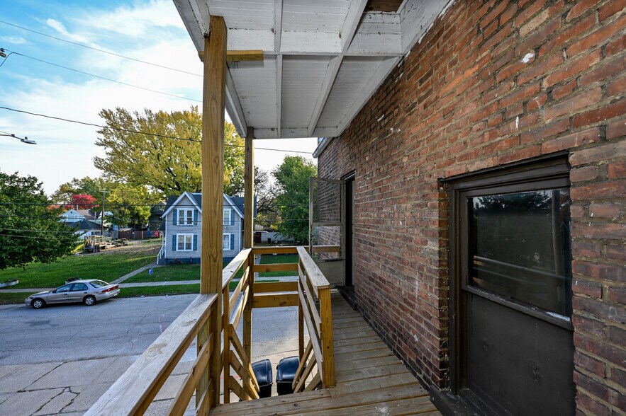 More Photos Of 3908 Denison Ave, Cleveland General Retail For Sale