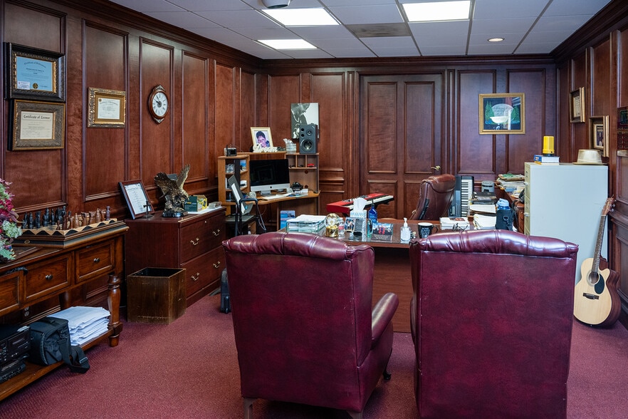 More Photos Of 10355 Mills Rd, Houston Religious Facility For Sale