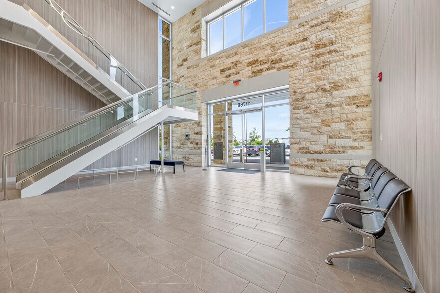 More Photos Of 17766 Verde Pky, Schertz Medical For Sale