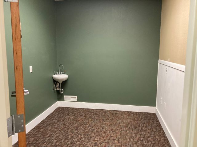 More Photos Of 6170 N US 31 Hwy, Williamsburg Storefront Retail Office For Sale