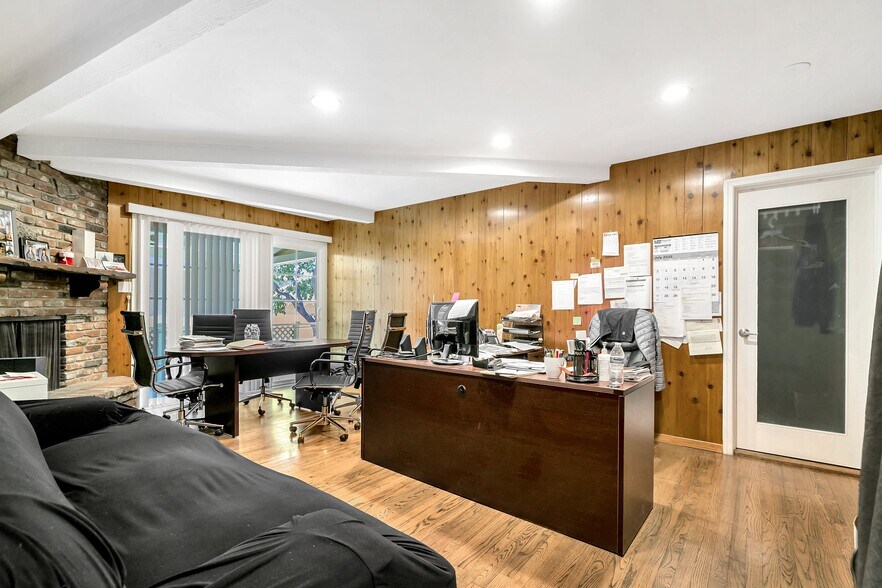 More Photos Of 10404 Foothill Blvd, Sylmar Land For Sale
