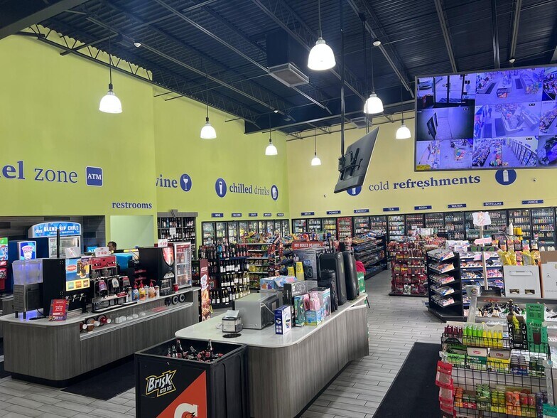 More Photos Of 1780 N Major Dr, Beaumont Storefront For Sale