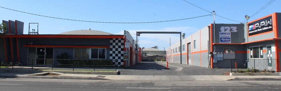 More Photos Of 115-123 E Gardena Blvd, Gardena Service For Sale