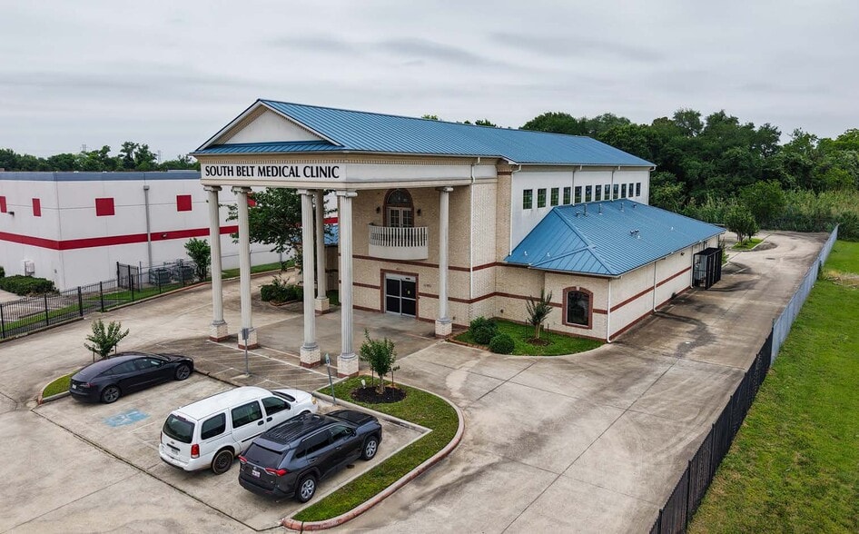More Photos Of 11721 Fuqua St, Houston Medical For Sale