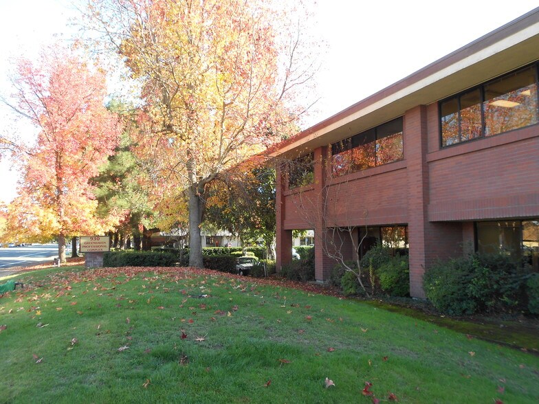 More Photos Of 930 Florin Rd, Sacramento Medical For Lease