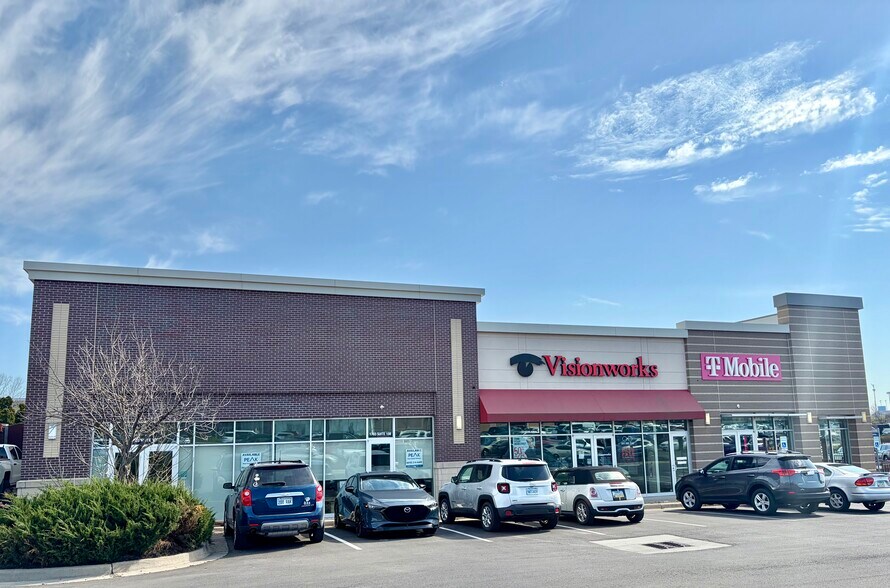 More Photos Of 1843 Village West Pky, Kansas City Freestanding For Lease