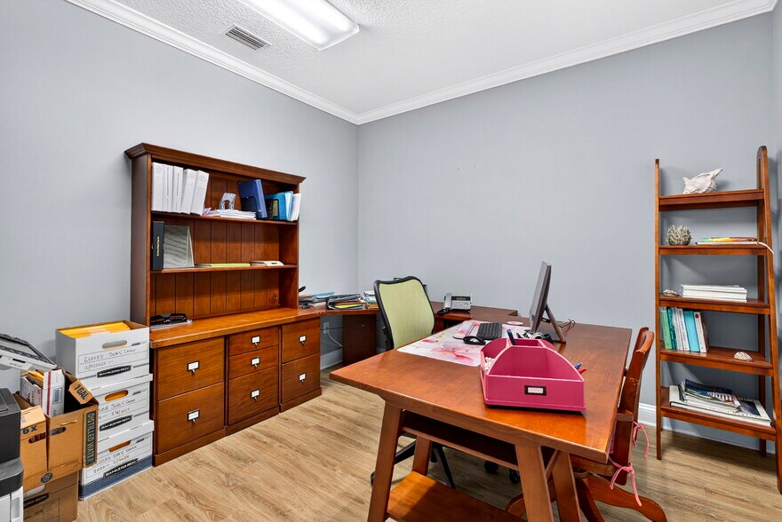 More Photos Of 6100 Greenland Rd, Jacksonville Medical For Sale