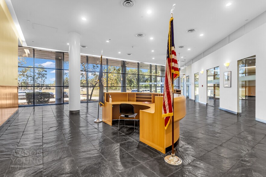 More Photos Of 1658 Bushy Park Rd, Goose Creek Manufacturing For Sale